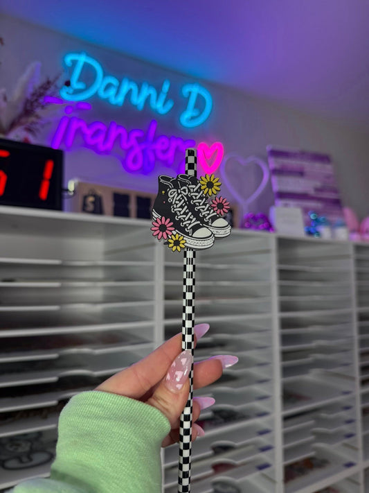 Floral Sneaker Straw Topper